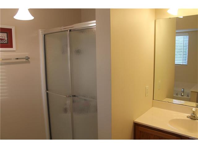 1121 Warm Winds Dr, O'fallon, MO 63366 photo 23