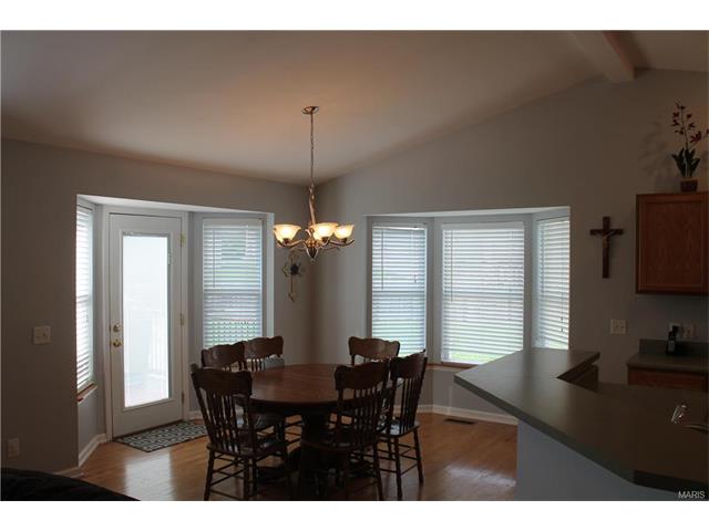 1121 Warm Winds Dr, O'fallon, MO 63366 photo 13