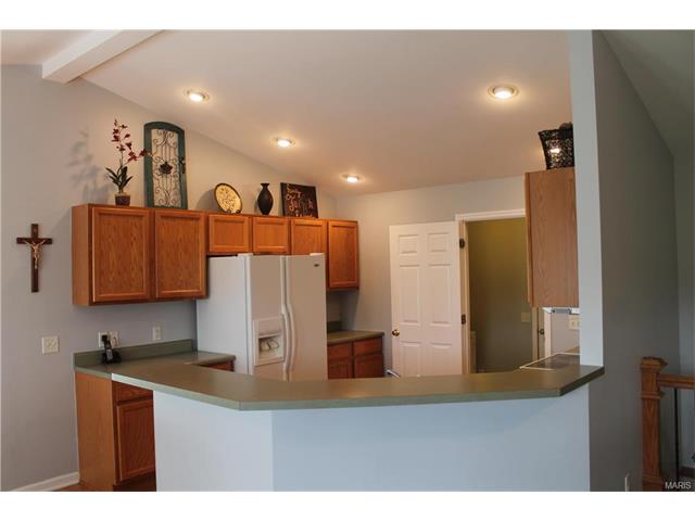 1121 Warm Winds Dr, O'fallon, MO 63366 photo 9