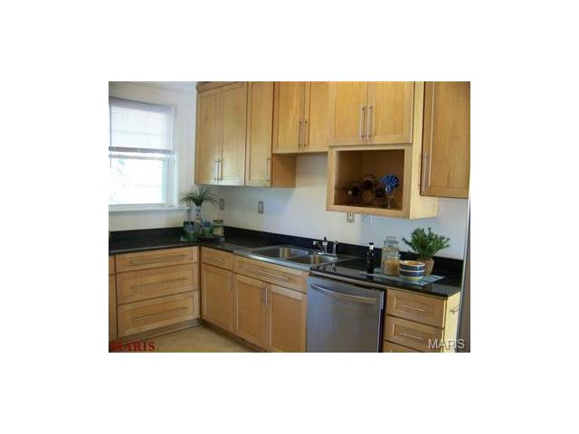 5839 Pershing, Saint Louis, MO 63112 photo 7