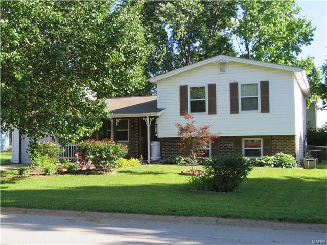 110 Mill Pond, O'fallon, MO 63366 photo 1