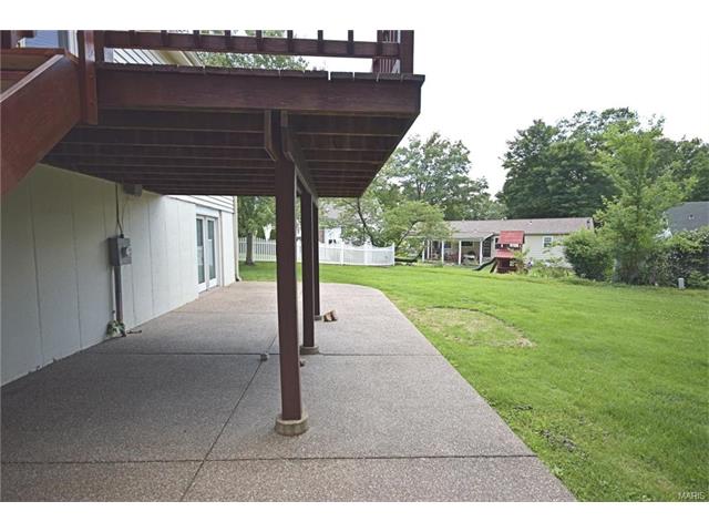 911 Kammerly Ter, Ballwin, MO 63021 photo 26