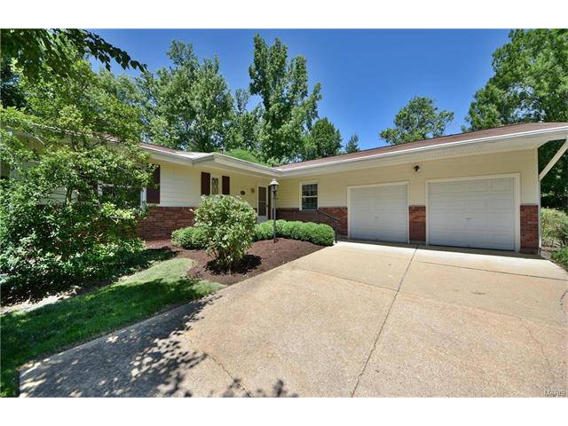 923 La Cherie, Ballwin, MO 63021 photo 14