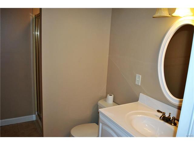 504 Terrington Dr, Ballwin, MO 63021 photo 26