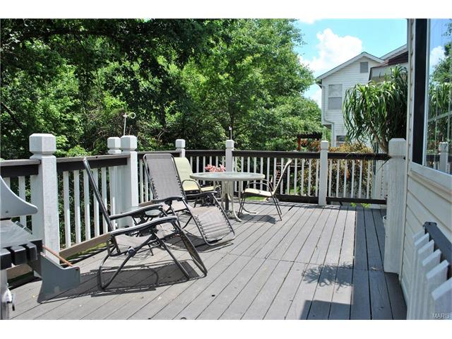 504 Terrington Dr, Ballwin, MO 63021 photo 28