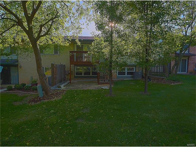 986 Conestoga Dr, Ballwin, MO 63021 photo 22