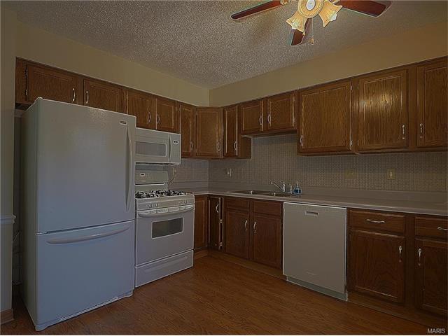986 Conestoga Dr, Ballwin, MO 63021 photo 7