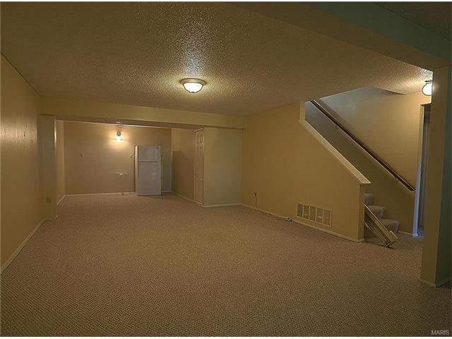 986 Conestoga Dr, Ballwin, MO 63021 photo 18
