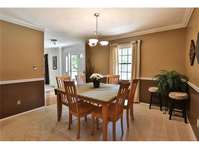 675 Rustic Valley Dr, Ballwin, MO 63021 photo 10