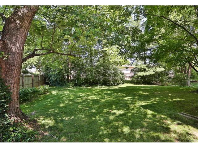 675 Rustic Valley Dr, Ballwin, MO 63021 photo 27