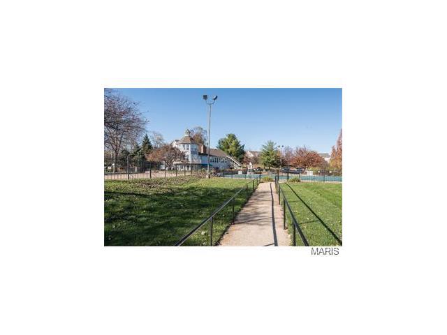 402 Waterside Dr, Grover, MO 63040 photo 21
