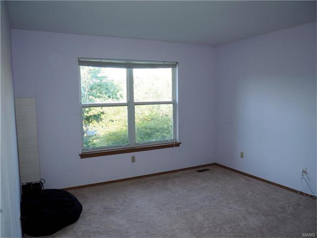402 Waterside Dr, Grover, MO 63040 photo 14