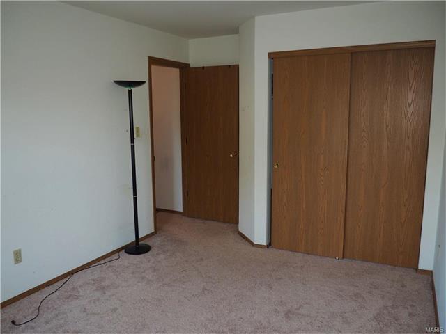 402 Waterside Dr, Grover, MO 63040 photo 13
