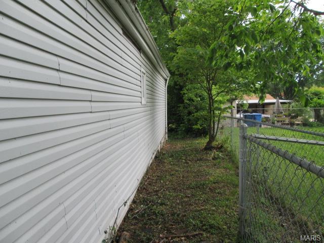 6052 Washington Ave, Berkeley, MO 63134 photo 12