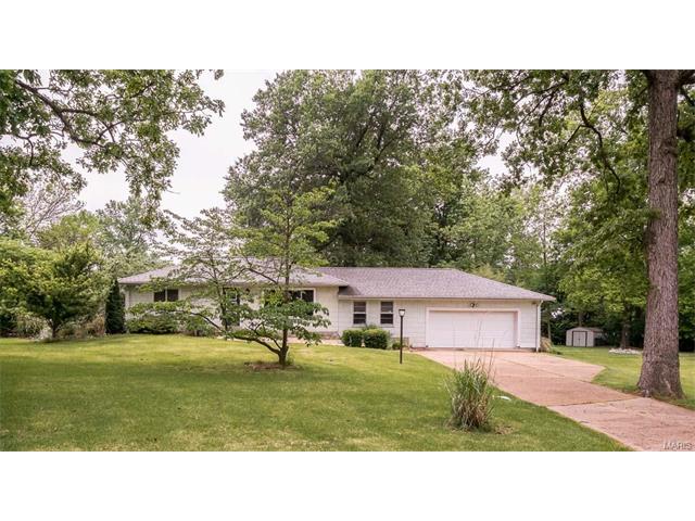 127 Applegate, Ballwin, MO 63011 photo 1