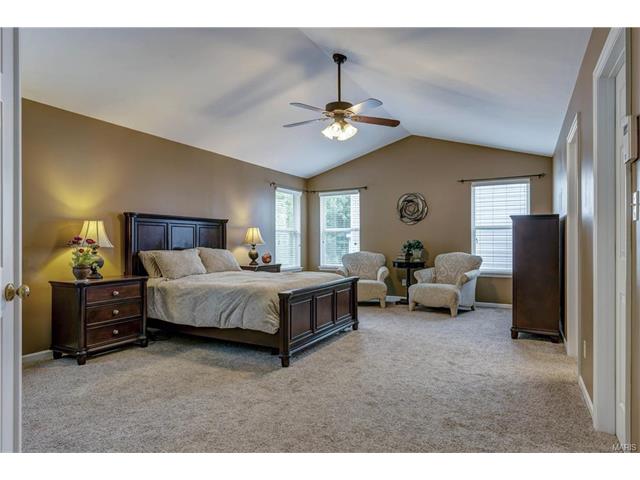 632 Legends View Dr, Eureka, MO 63025 photo 20