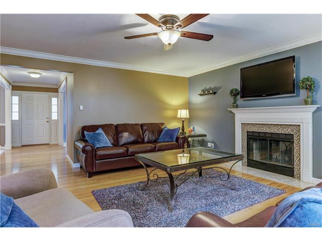 632 Legends View Dr, Eureka, MO 63025 photo 8