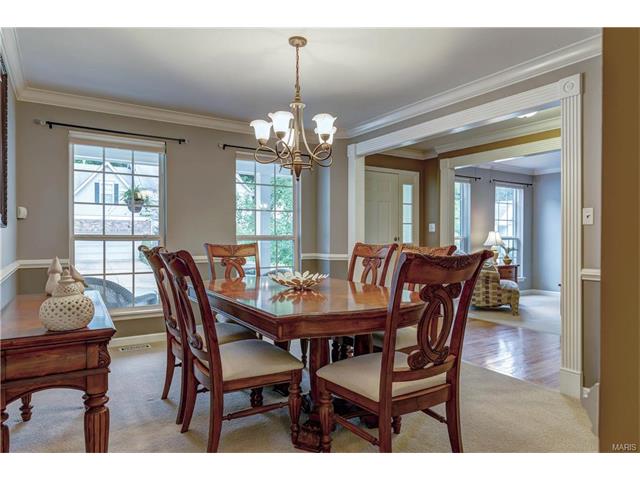 632 Legends View Dr, Eureka, MO 63025 photo 5