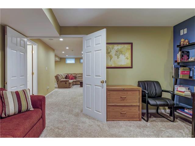 632 Legends View Dr, Eureka, MO 63025 photo 36