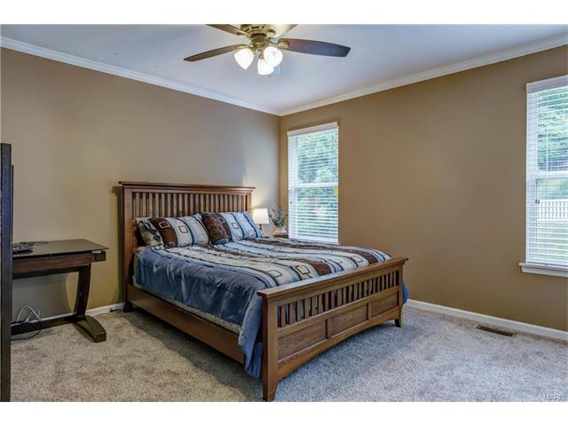 632 Legends View Dr, Eureka, MO 63025 photo 24