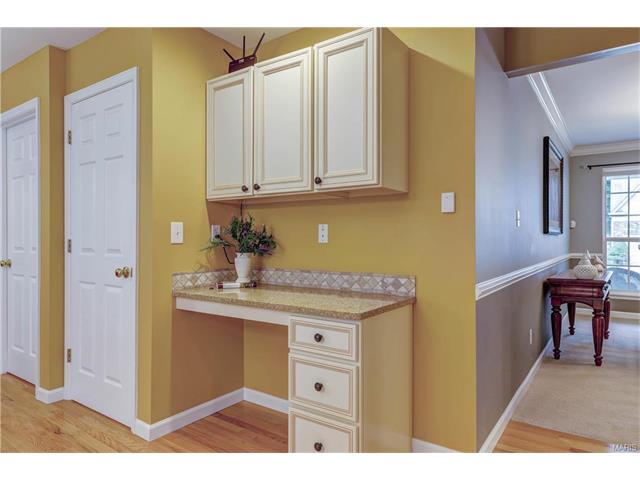 632 Legends View Dr, Eureka, MO 63025 photo 17