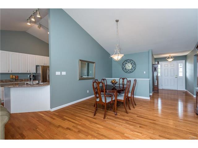 766 River Glen Dr, O'fallon, MO 63368 photo 6