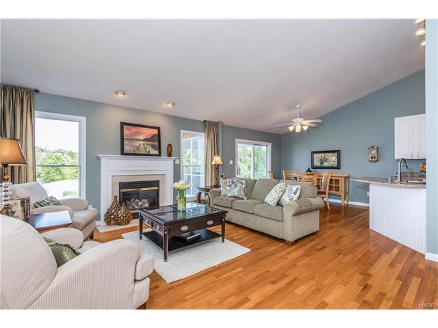 766 River Glen Dr, O'fallon, MO 63368 photo 4
