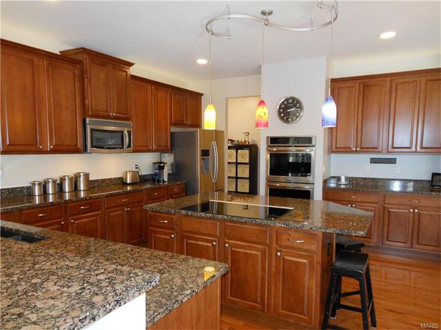 20 Clear Meadows Ct, O'fallon, MO 63366 photo 10