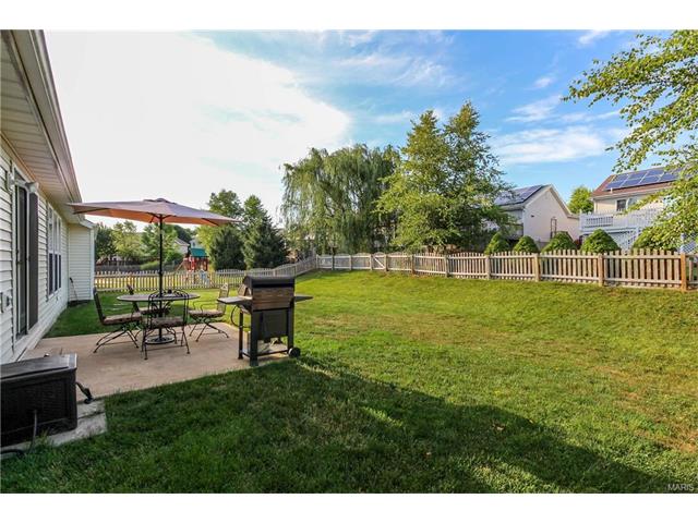 13 Royalltrail, O'fallon, MO 63368 photo 33