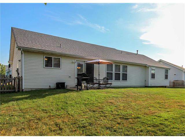 13 Royalltrail, O'fallon, MO 63368 photo 32