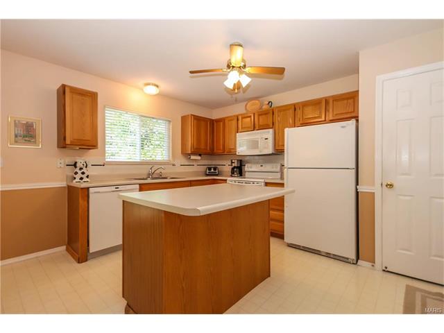 13 Royalltrail, O'fallon, MO 63368 photo 18