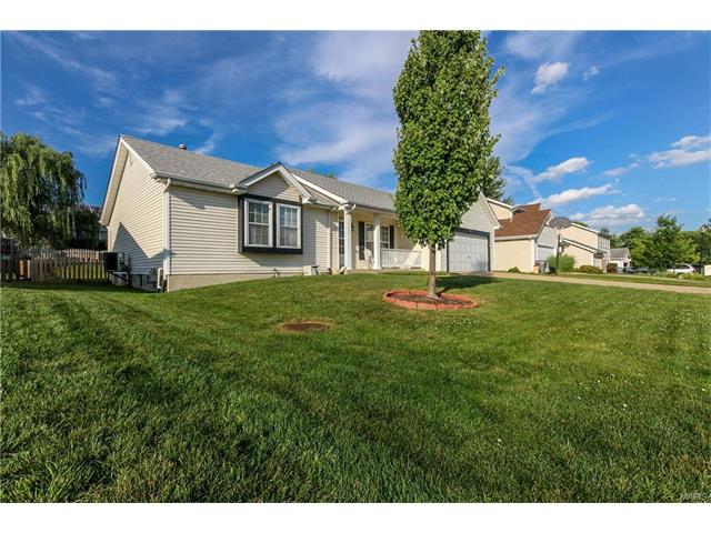 13 Royalltrail, O'fallon, MO 63368 photo 2