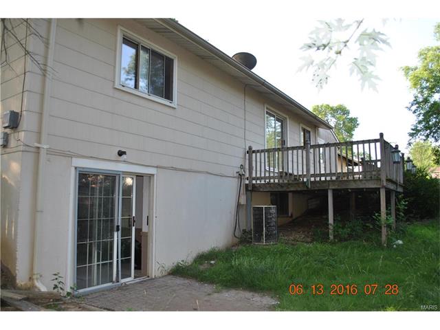 375 Genoa Dr, Ballwin, MO 63021 photo 26