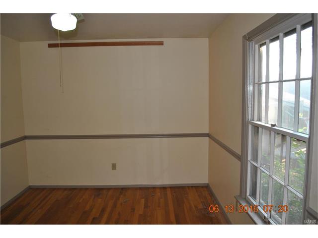 375 Genoa Dr, Ballwin, MO 63021 photo 6
