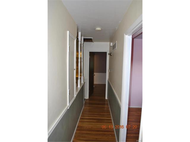 375 Genoa Dr, Ballwin, MO 63021 photo 7