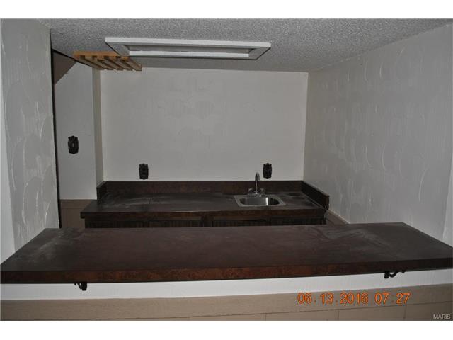 375 Genoa Dr, Ballwin, MO 63021 photo 24