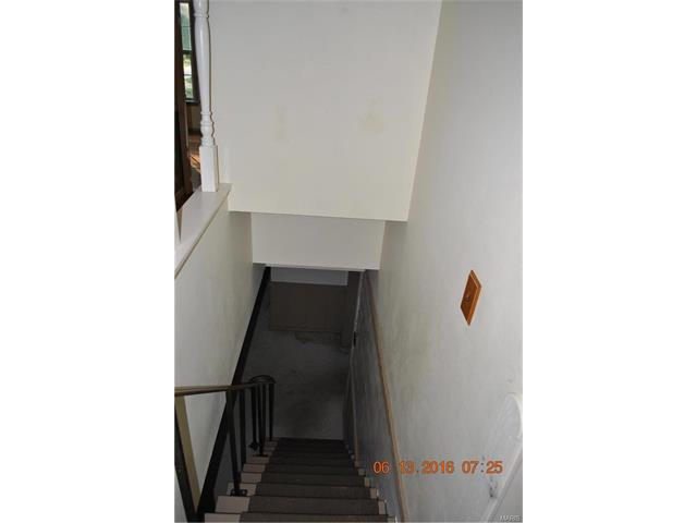 375 Genoa Dr, Ballwin, MO 63021 photo 19