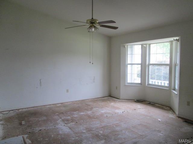 823 S Valleywind Ct, O'fallon, MO 63366 photo 3