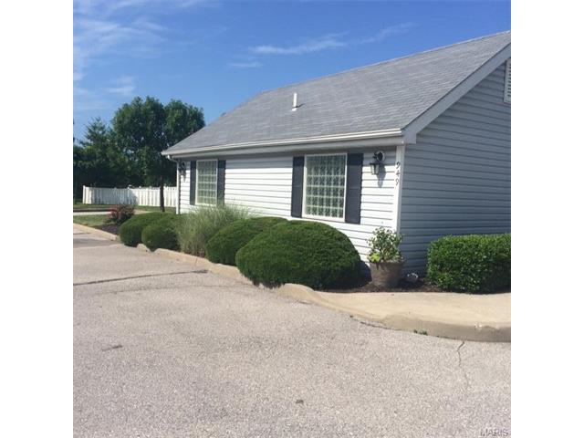 753 Hyde Dr, O'fallon, MO 63366 photo 25