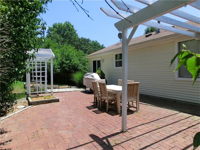 529 Great Hill Dr, Ballwin, MO 63021 photo 23