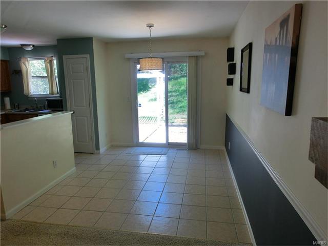529 Great Hill Dr, Ballwin, MO 63021 photo 7