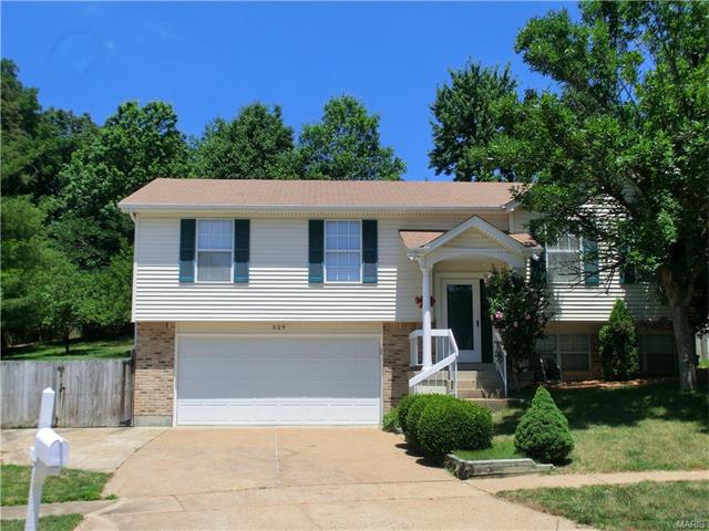 529 Great Hill Dr, Ballwin, MO 63021 photo 1