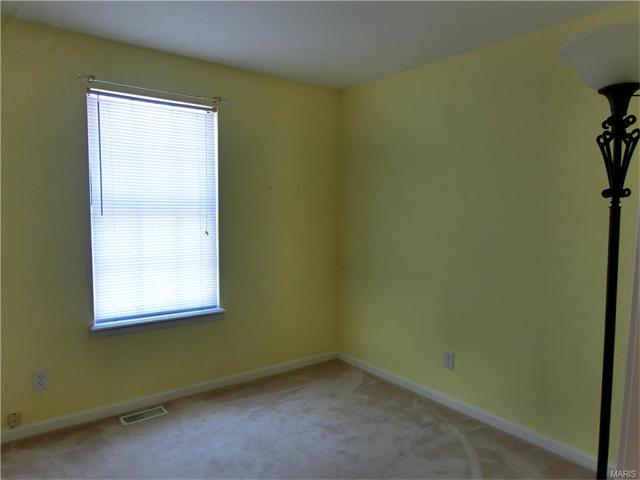 529 Great Hill Dr, Ballwin, MO 63021 photo 14