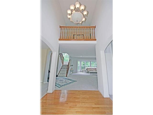 953 Stone Spring Dr, Eureka, MO 63025 photo 8