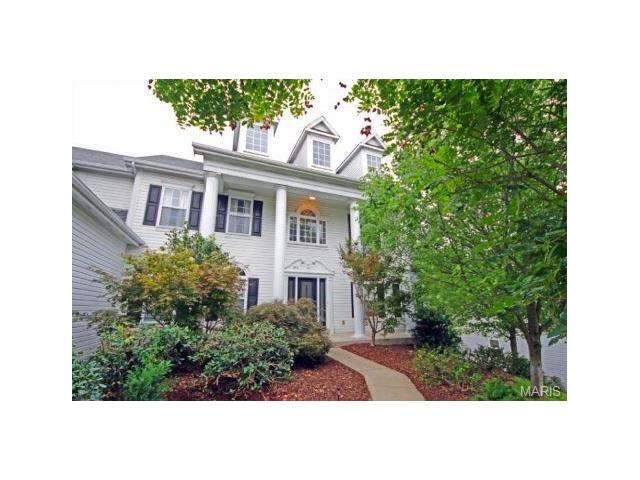 953 Stone Spring Dr, Eureka, MO 63025 photo 1