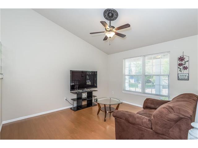 513 Sunward Dr, O'fallon, MO 63368 photo 5