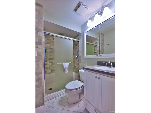 533 Blazedwood, Ballwin, MO 63021 photo 6