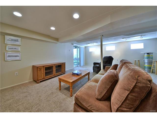 533 Blazedwood, Ballwin, MO 63021 photo 35
