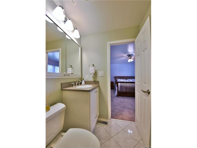 533 Blazedwood, Ballwin, MO 63021 photo 25