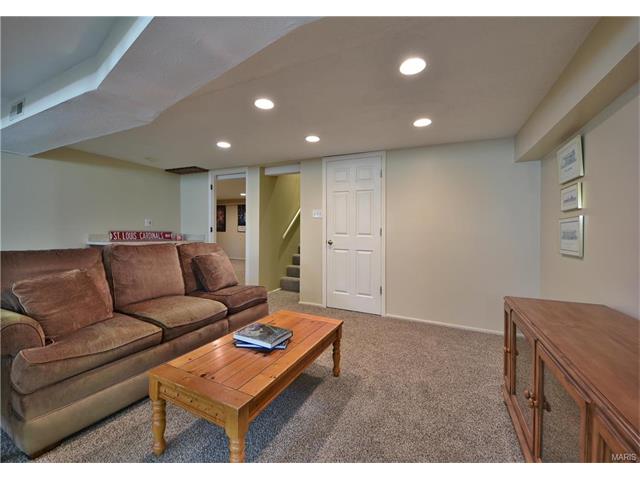 533 Blazedwood, Ballwin, MO 63021 photo 37